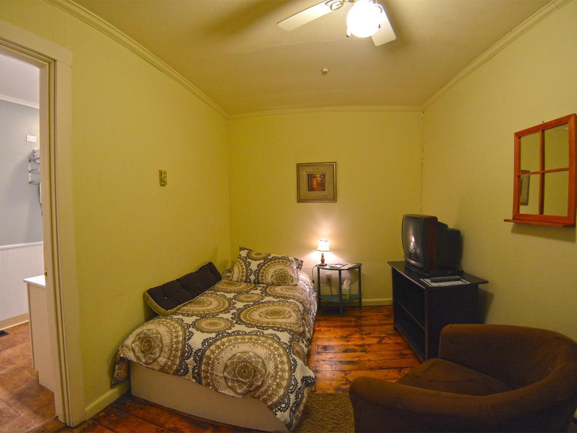 Hyde Away Inn Waitsfield 部屋 写真