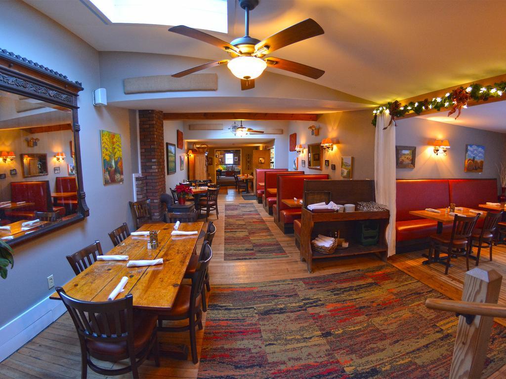 Hyde Away Inn Waitsfield エクステリア 写真