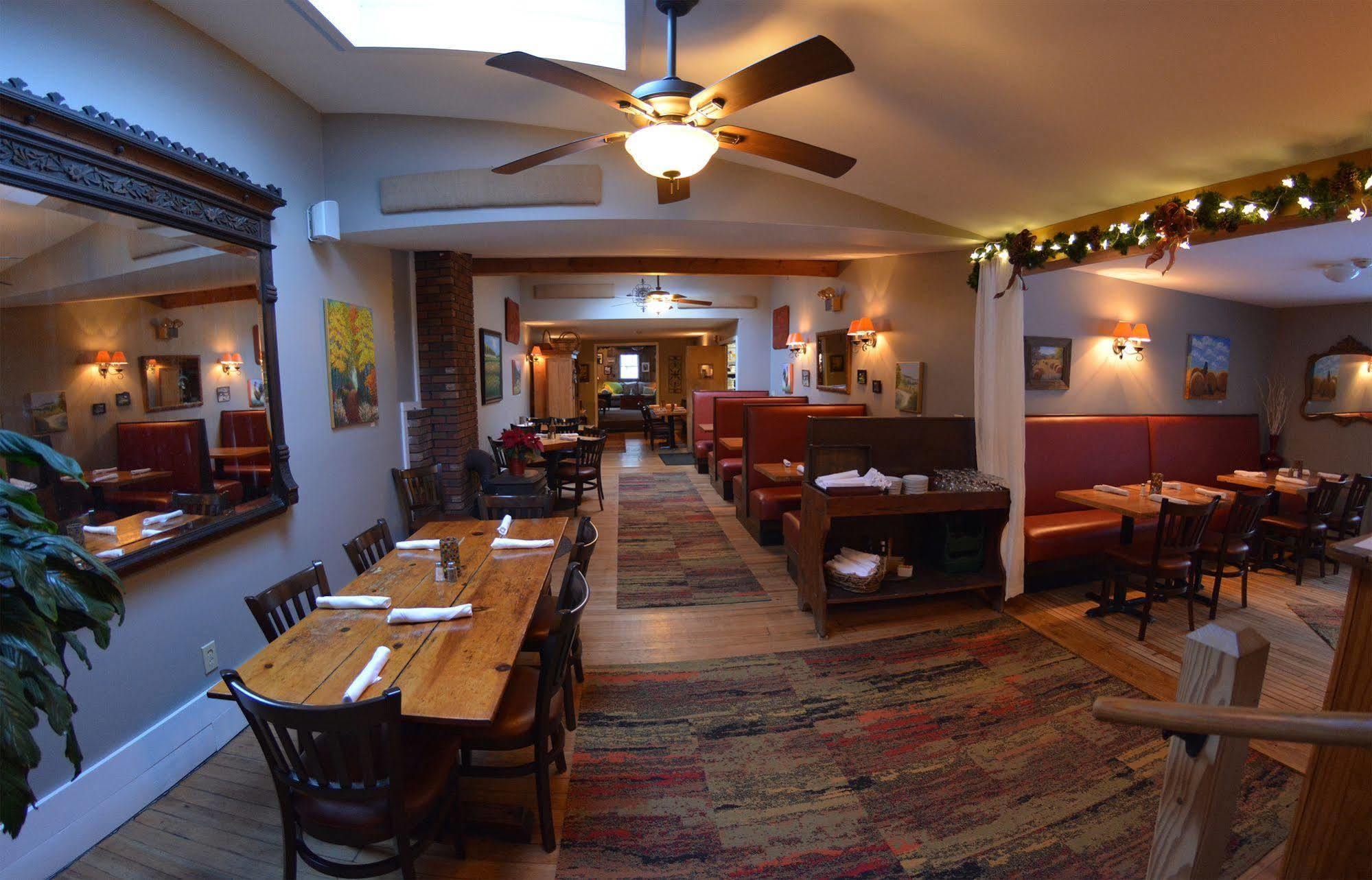 Hyde Away Inn Waitsfield エクステリア 写真